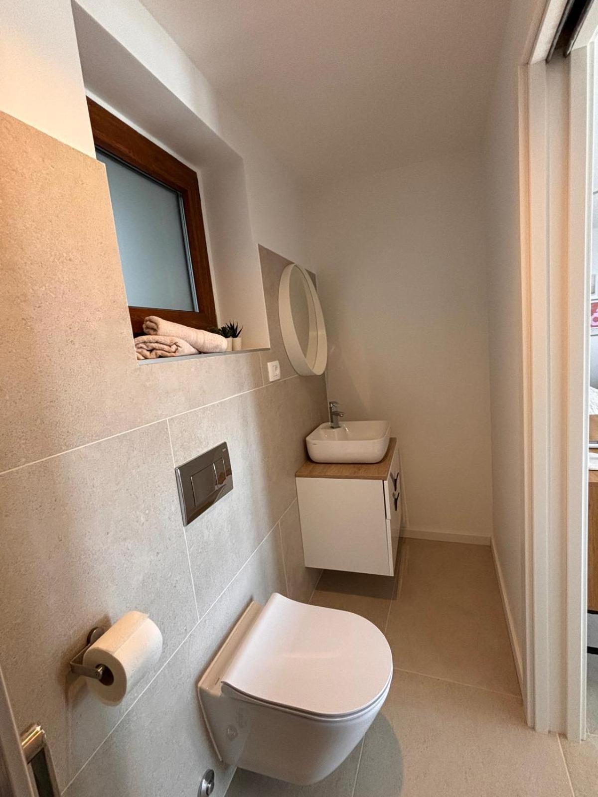 Apartments โกรชน์ยัน ภายนอก รูปภาพ